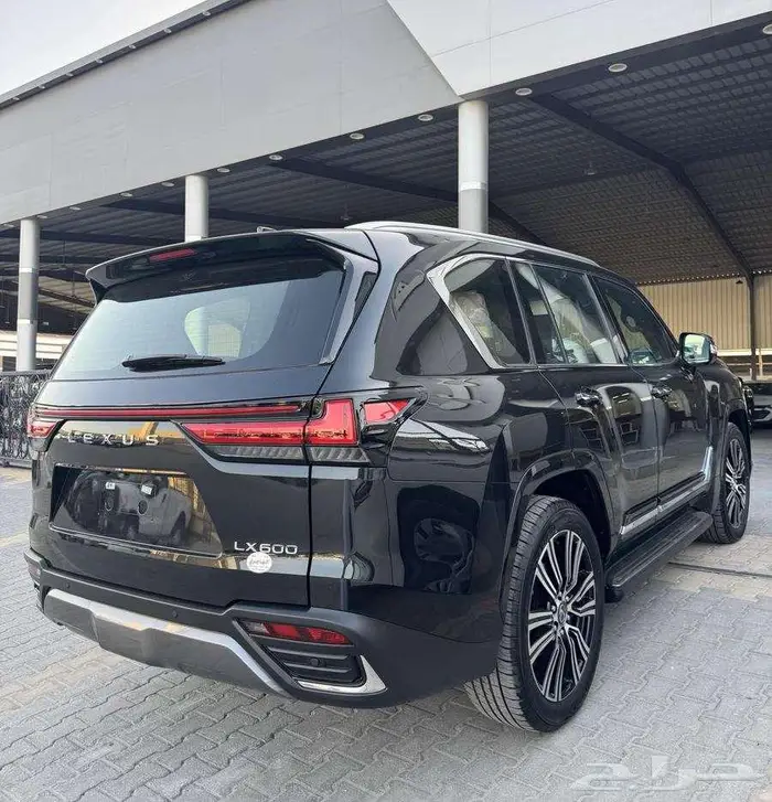 للبيع بالاجل جيب لكزس 0