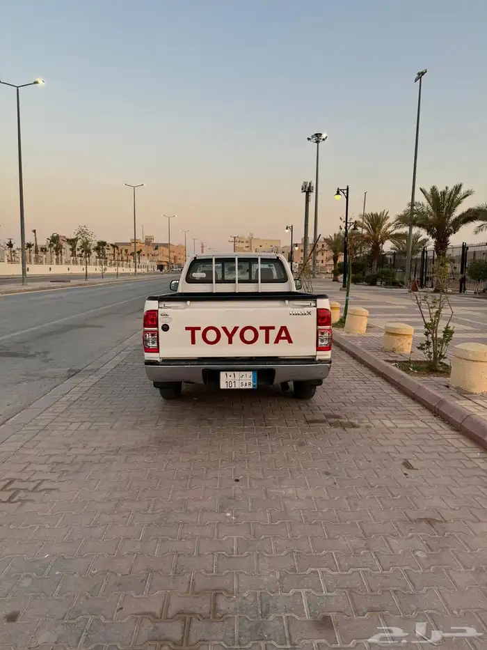 هايلكس 2013 5