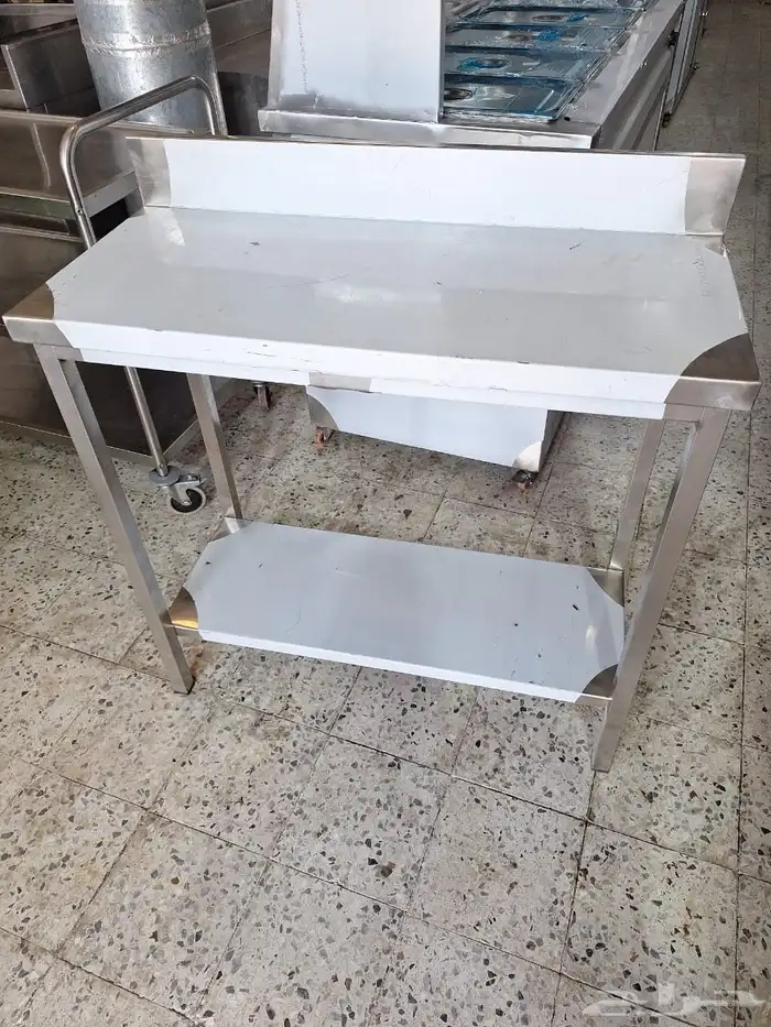 معدات مطاعم وطاولات ستيل 1