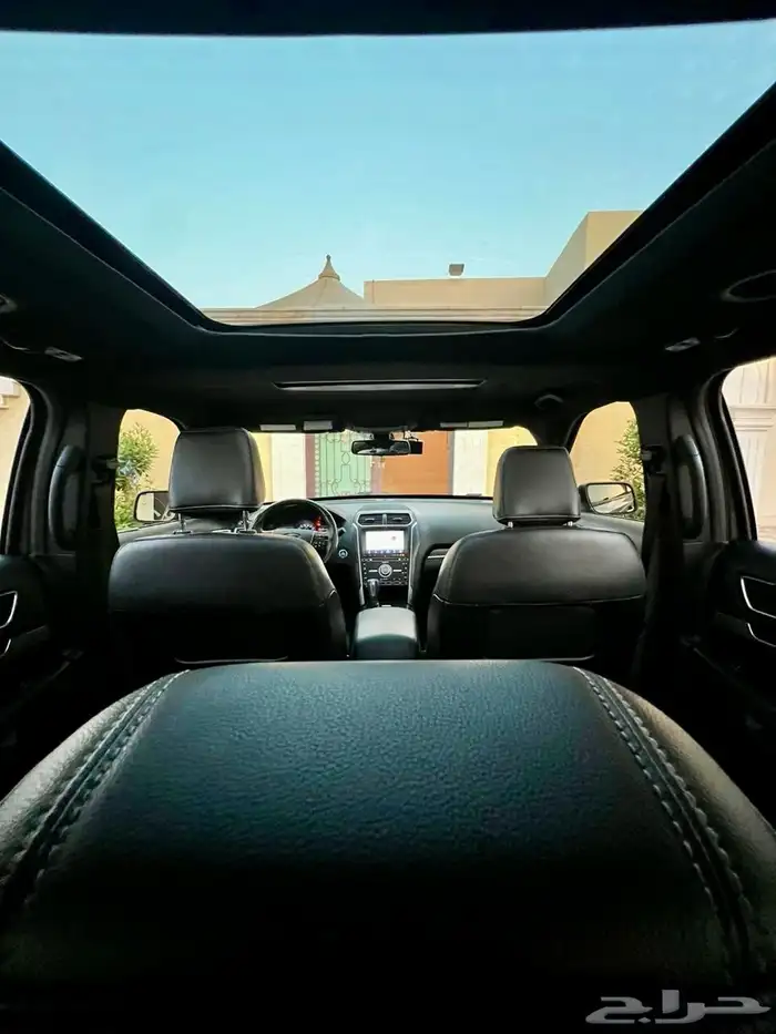 Ford Explorer limited 2018 v6 9