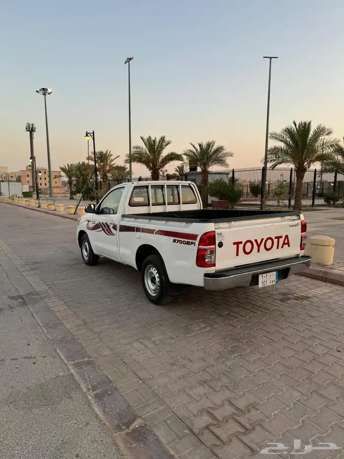 هايلكس 2013 6