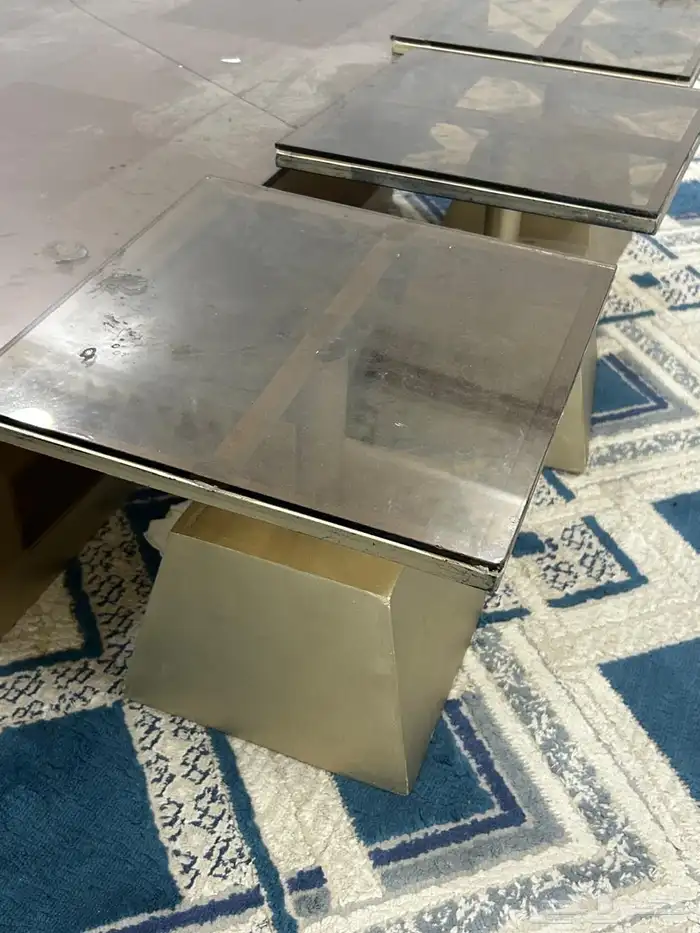 طاولة قزاز مع 6 خدمات 2