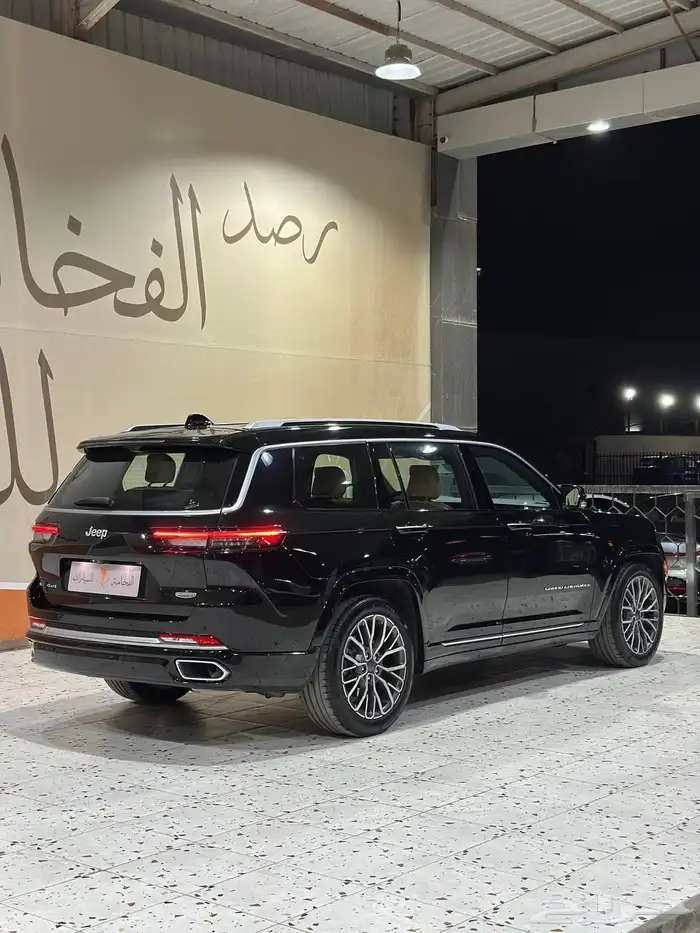 قراند شيروكي 2022 سميت فل كامل . رصد الفخامة 13