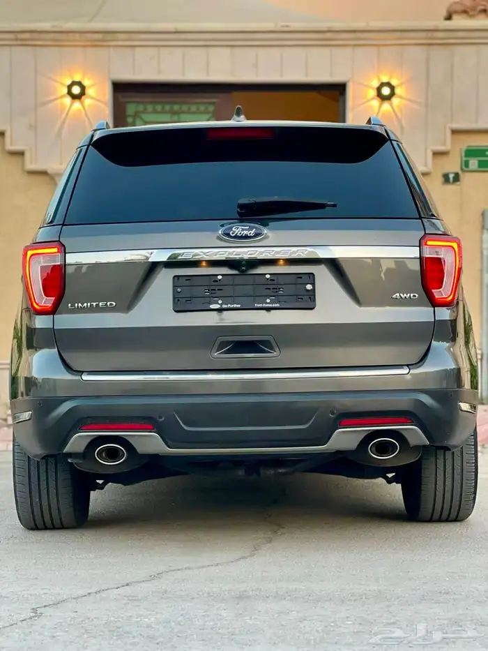 Ford Explorer limited 2018 v6 2