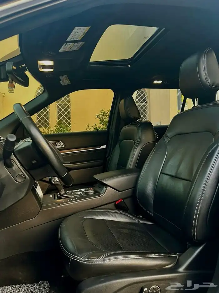 Ford Explorer limited 2018 v6 7