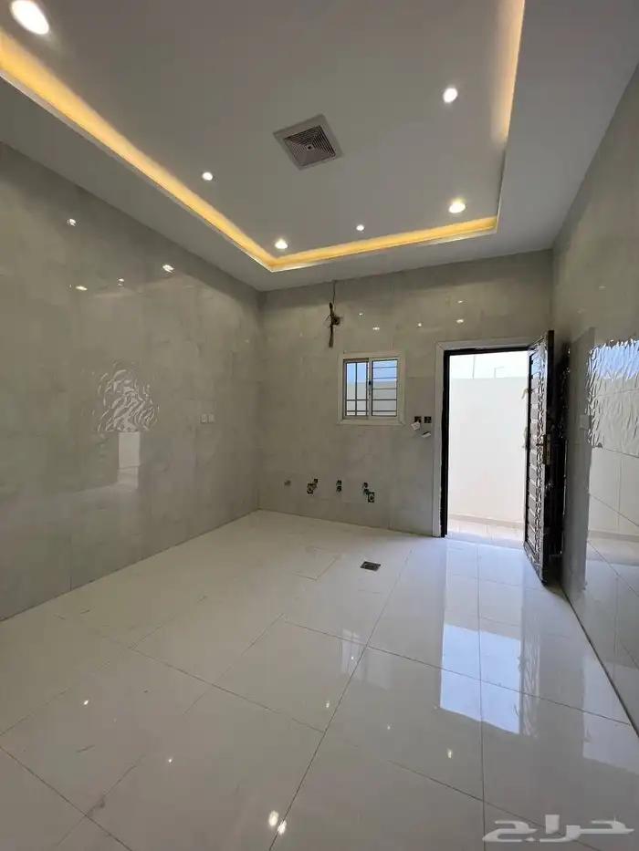 للبيع فيلا دوبلكس في جنوب مدينة جيزان 8