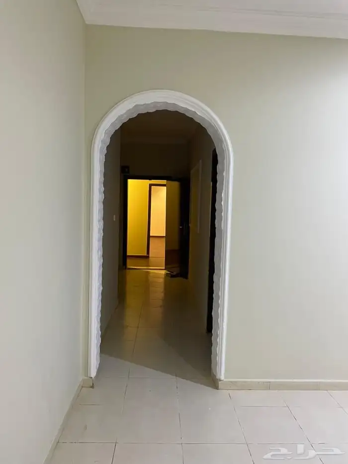 شقق للإيجار حي العدل ( المعيصم سابقا ) 3