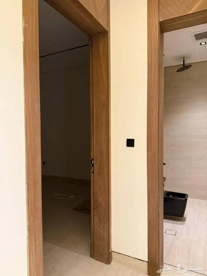 للإيجار دور أرضي بحي العارض جديد لم يسكن 37