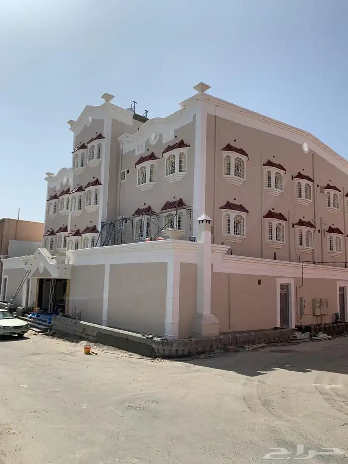 عمارة للإيجار السنوي-فرصة استثمارية للمطورين والمستثمرين 1