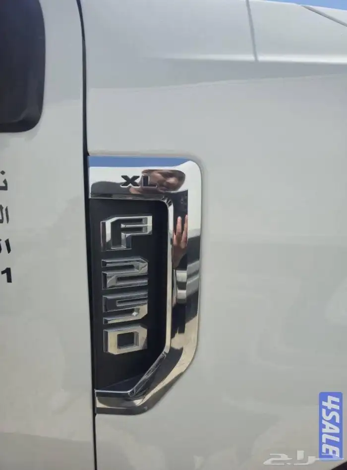 وانيت فورد F250 موديل 2020 دبل شاصي طويل للبيع 3