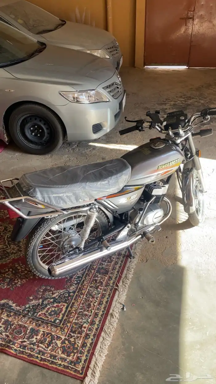 دبابAX 100 4