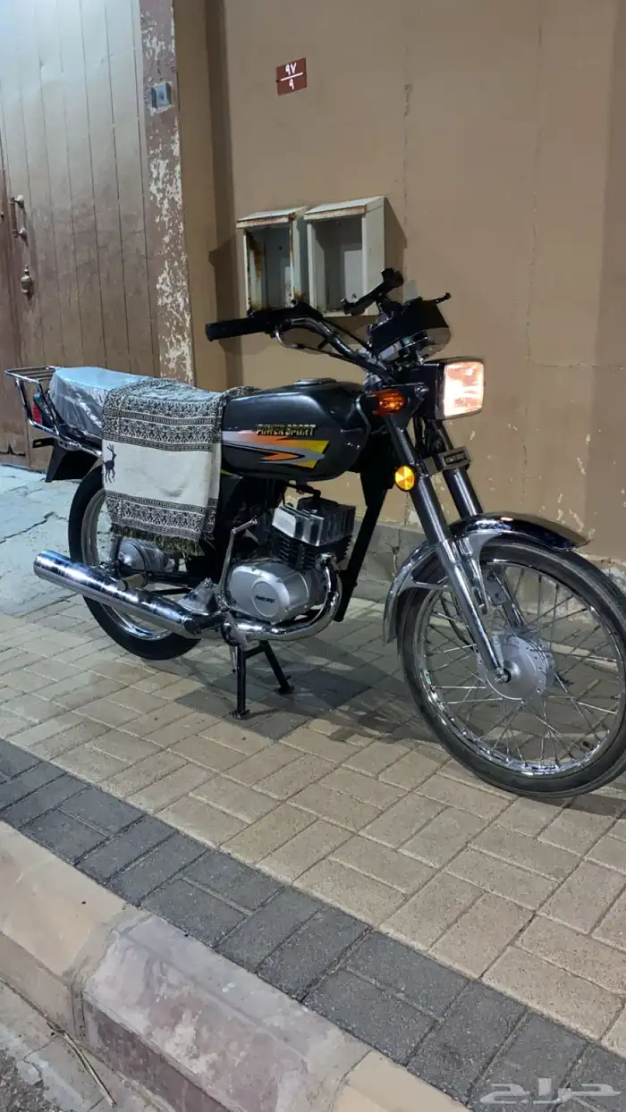 دبابAX 100 3