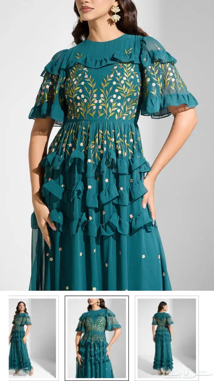 فستان من فوغا كلوسيت 0