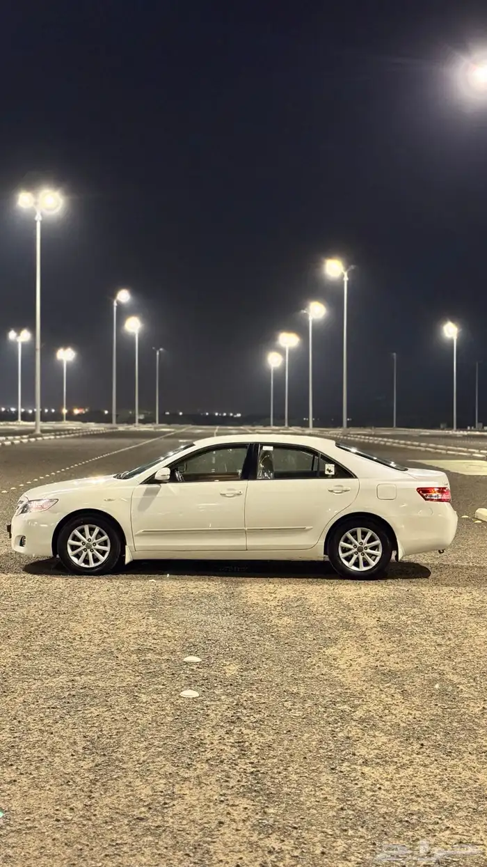 كامري 2010 GLX بدون فتحة شرط ممشى قليل 7