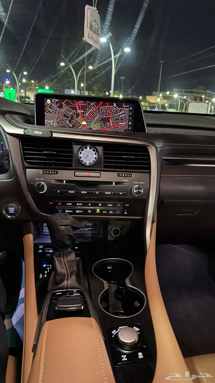 لكزس RX350 2017 10