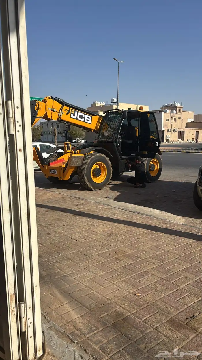 القيصومة رافعه تلسكوبية بالقيصومة وحفرالباطن 0
