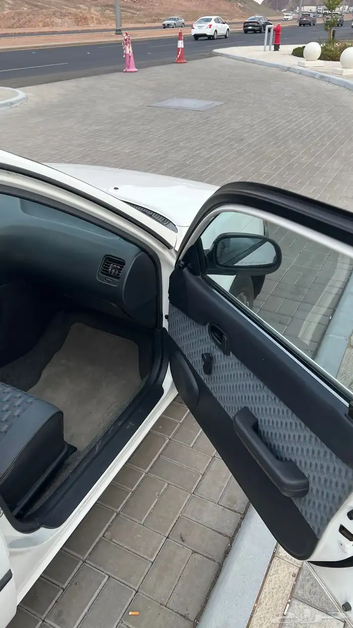 كورلا 1997 مخزن 20