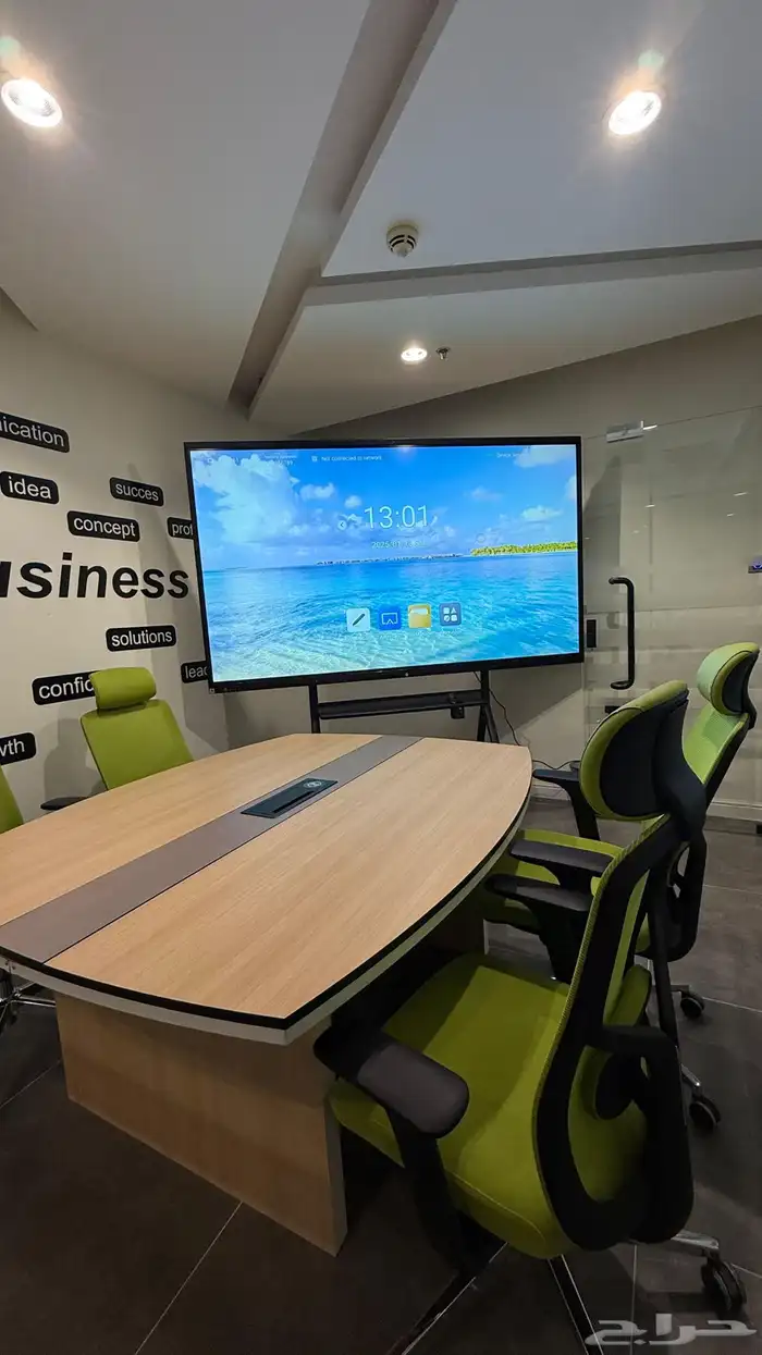 مكاتب مؤثثة للإيجار ومرخصة 15