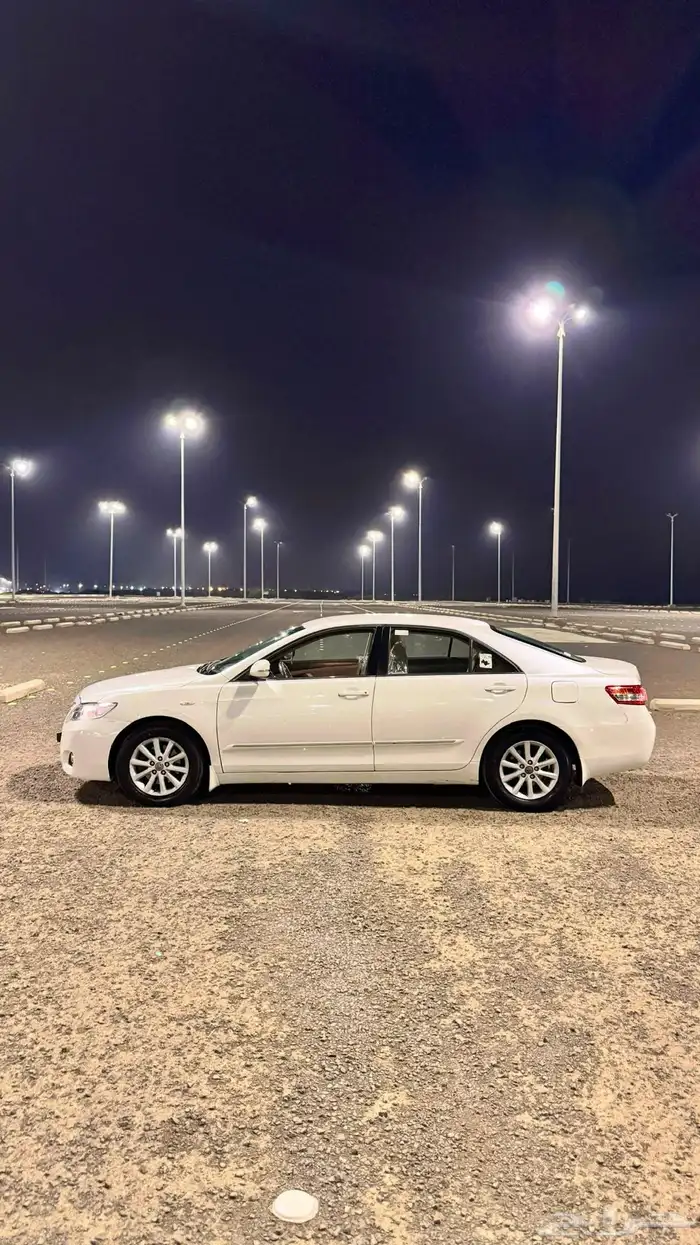 كامري 2010 GLX بدون فتحة شرط ممشى قليل 6