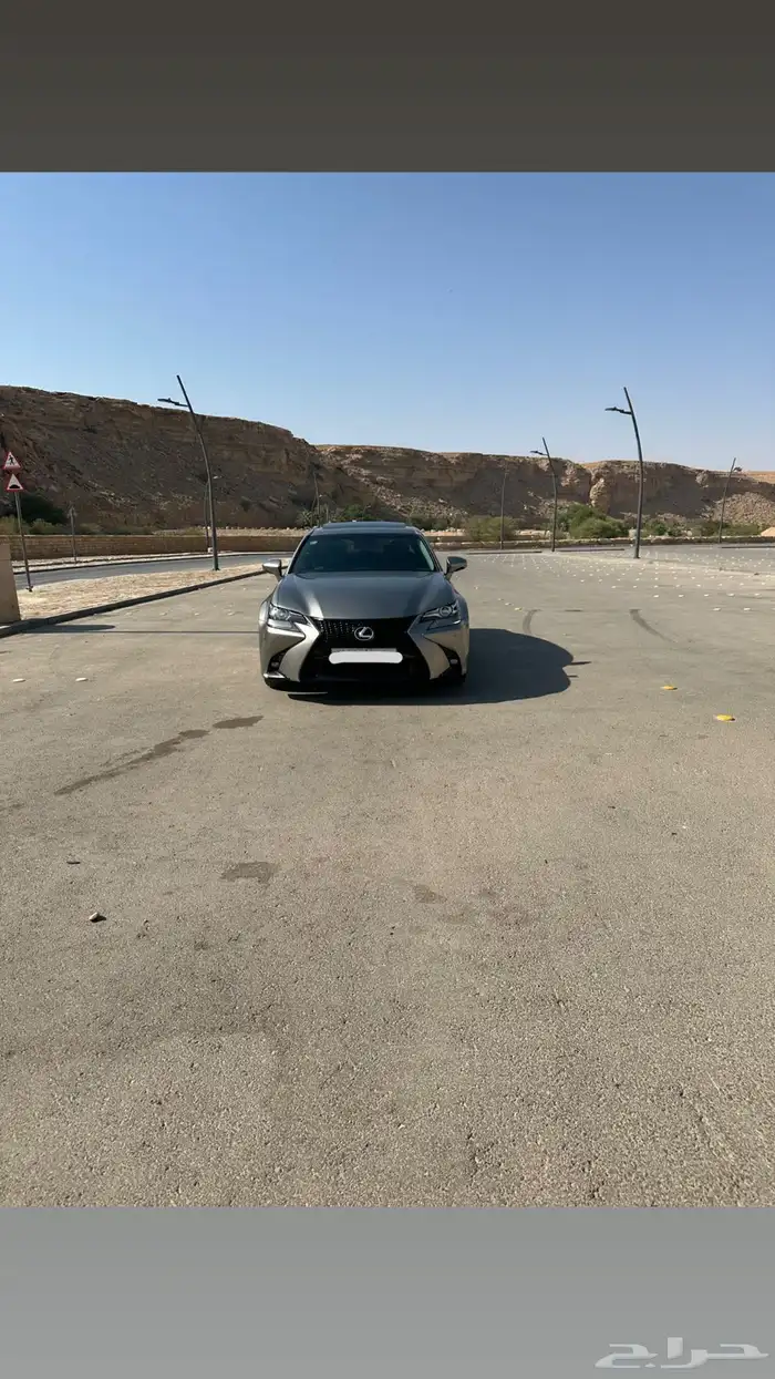 للبيع لكزسGS2018 1