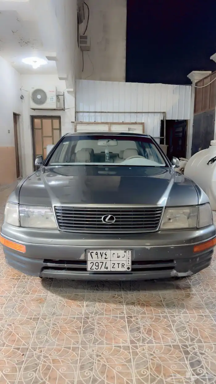 للبيع لكزس 1997 400 Ls خليجي مكينة وارد 10