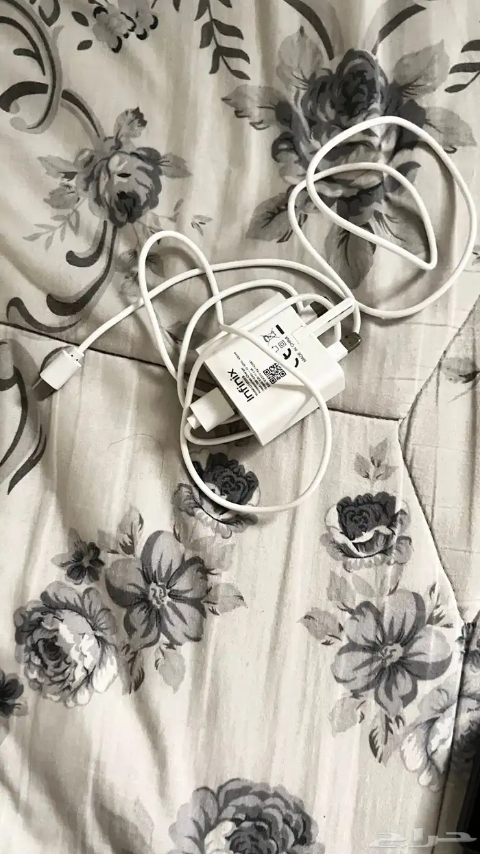جوال 128 قيقا و ساعه هووي 6