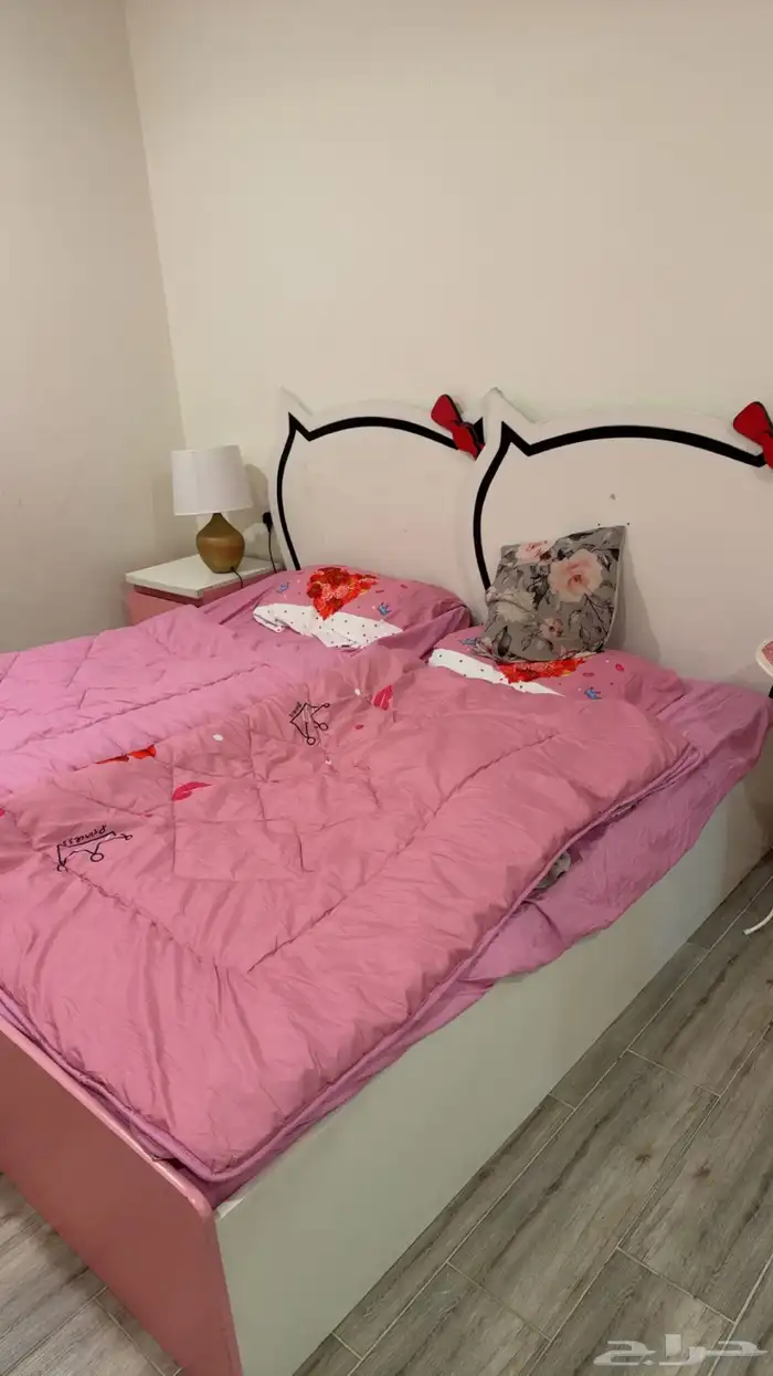 غرفه نوم بحاله جيده جدا 1