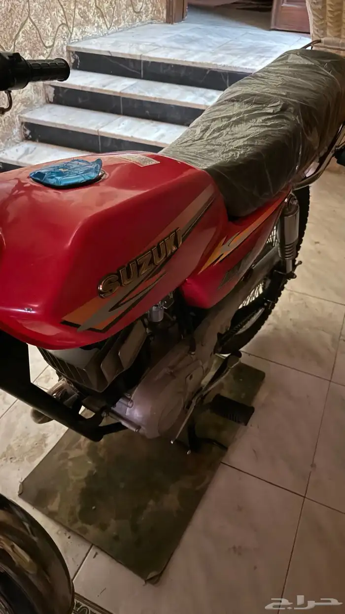 للبيع دبابax100 3