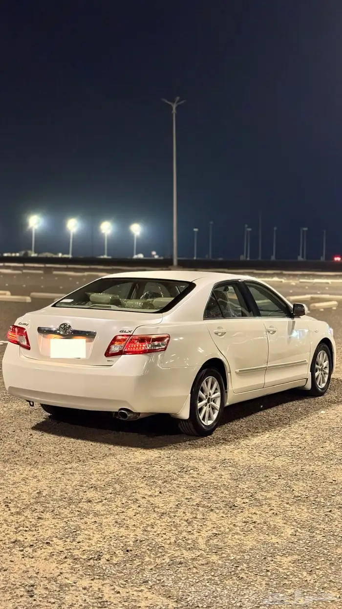 كامري 2010 GLX بدون فتحة شرط ممشى قليل 5