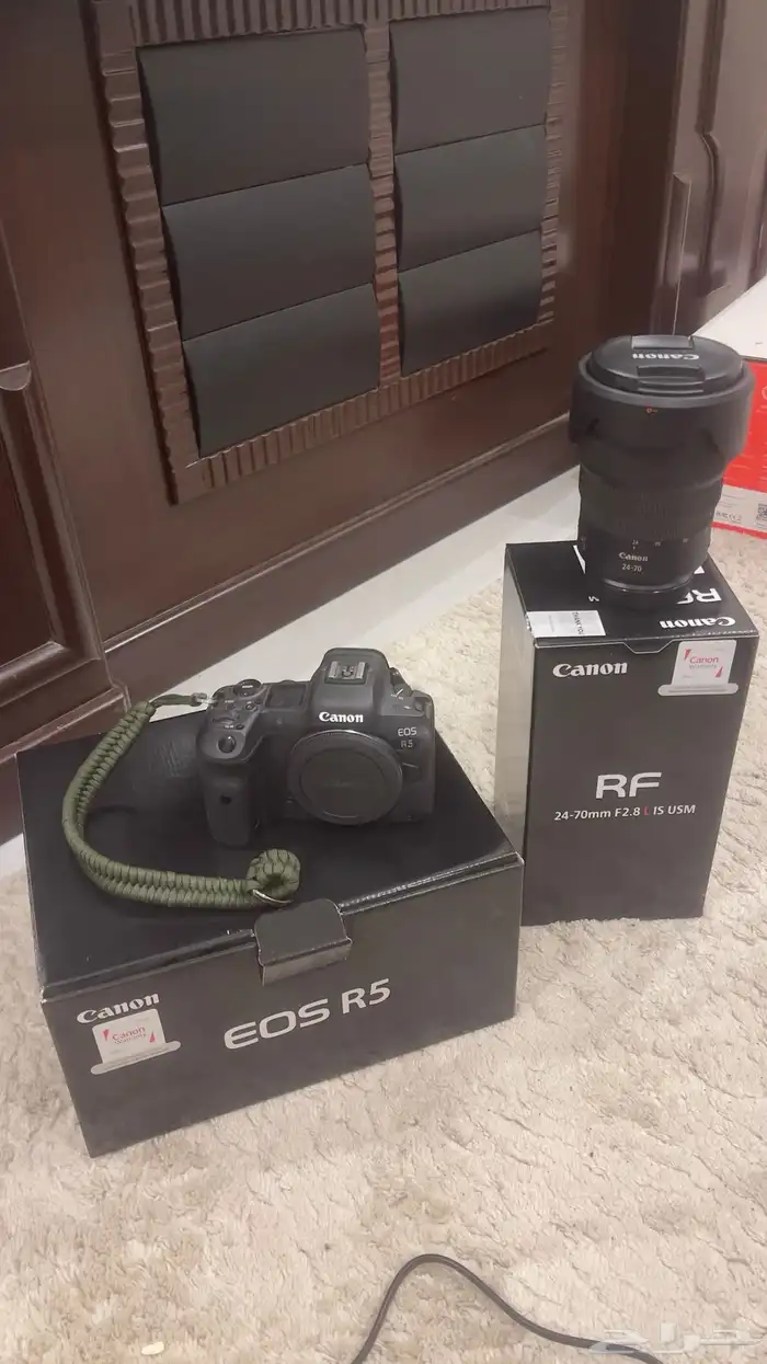 canon R5 و عدسه RF24-70mm 9