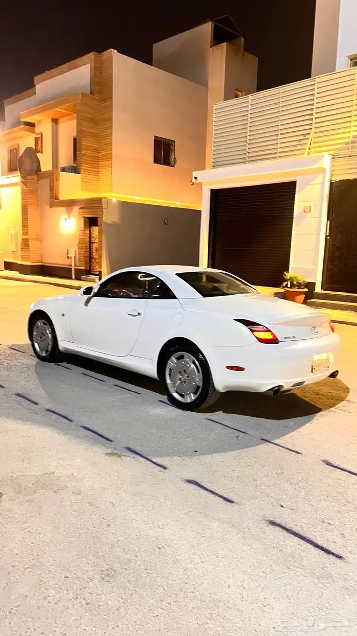 لكزس Sc430 كوبية كشف 2005 لون ابيض داخلية جملي نظيفه 4