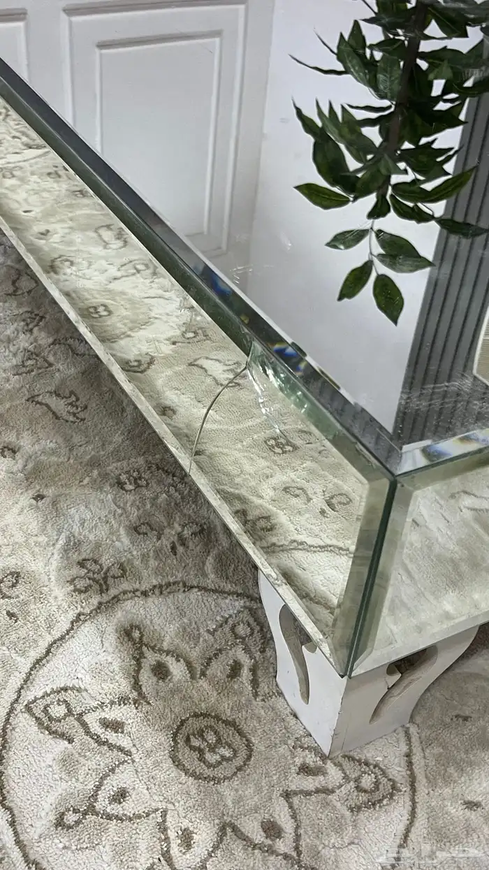 طاوله قزاز 0