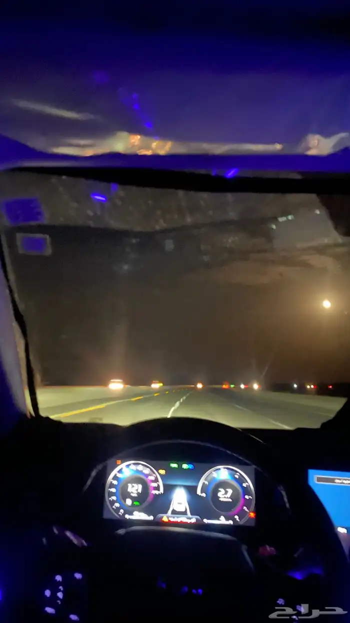 توصيل اي مكان بل يوميه في الرياض وممكن السفر 0