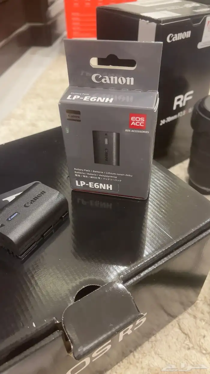 canon R5 و عدسه RF24-70mm 3