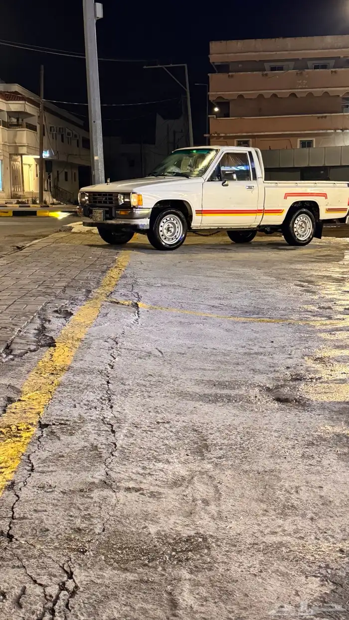 هايلكس للبيع 1