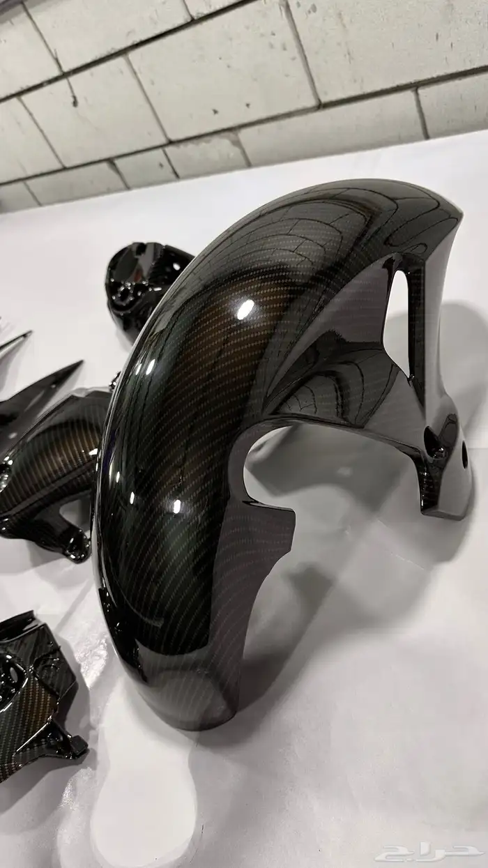 تعطيس كاربون فايبر 8