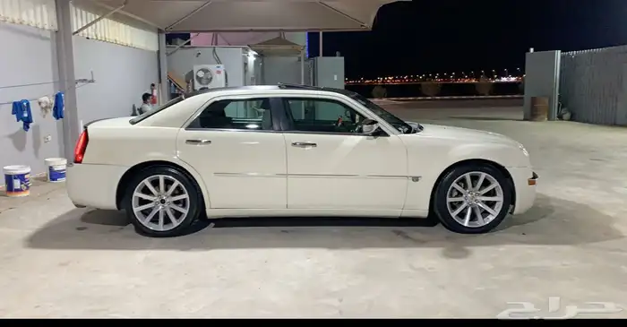 كرايسلر C300 فل كامل 12