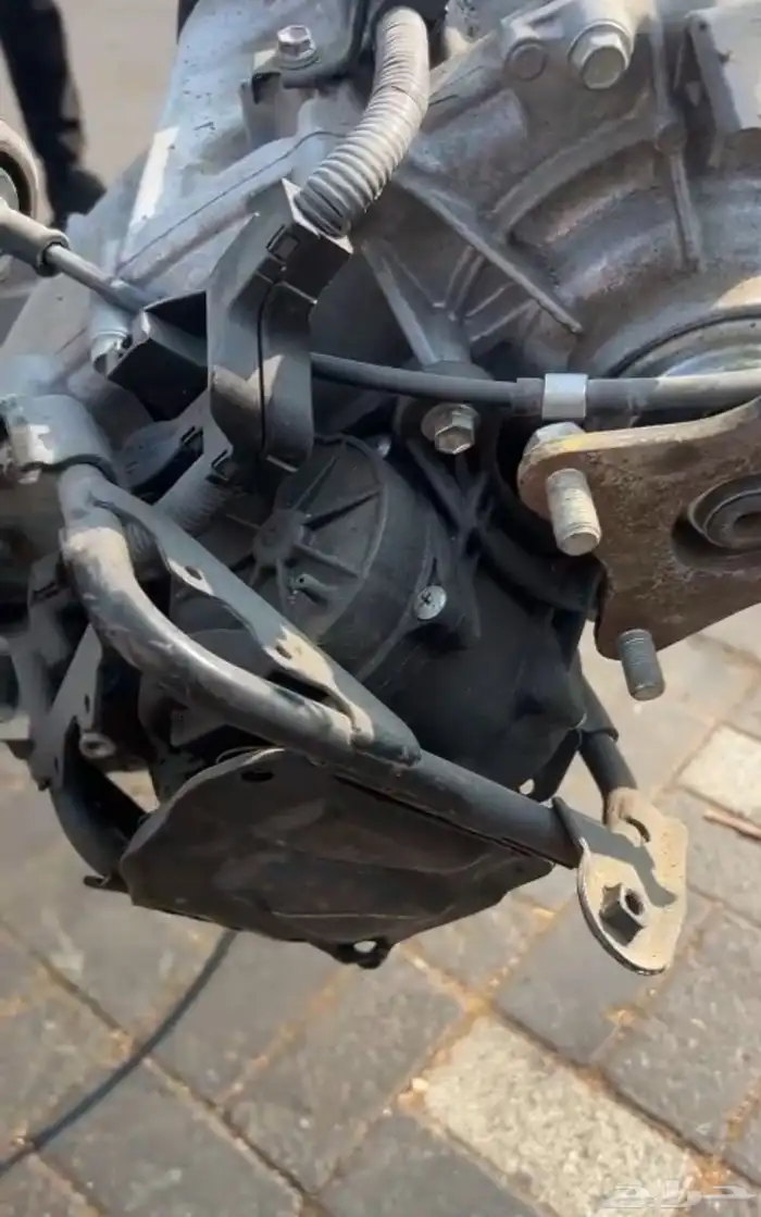 قير وسلف ودبل لاندكروزر 2022 نظيف جذا 3