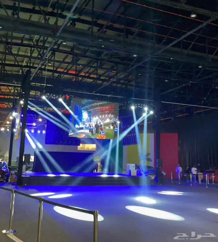 تاجير وتنظيم المعارض والمؤتمرات شاشات اضاءات اليوم الوطني 9