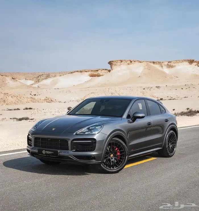 Porsche Cayenne Coupe GTS 27