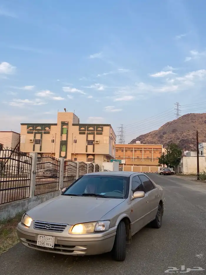 كامري موديل 2000 0