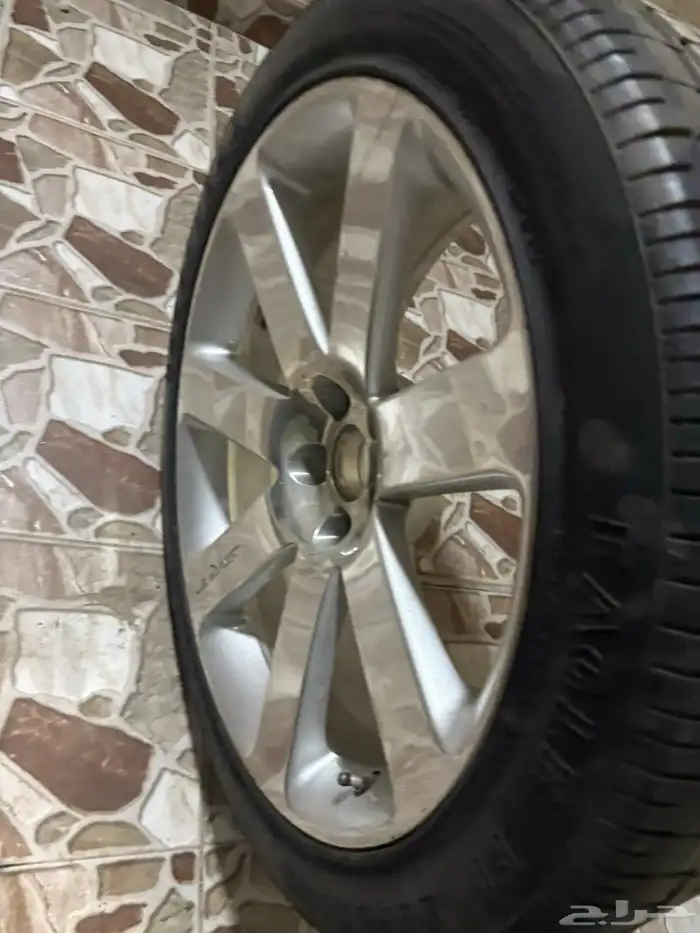 جنط واحد SRT 2013 وكاله م استخدم 2
