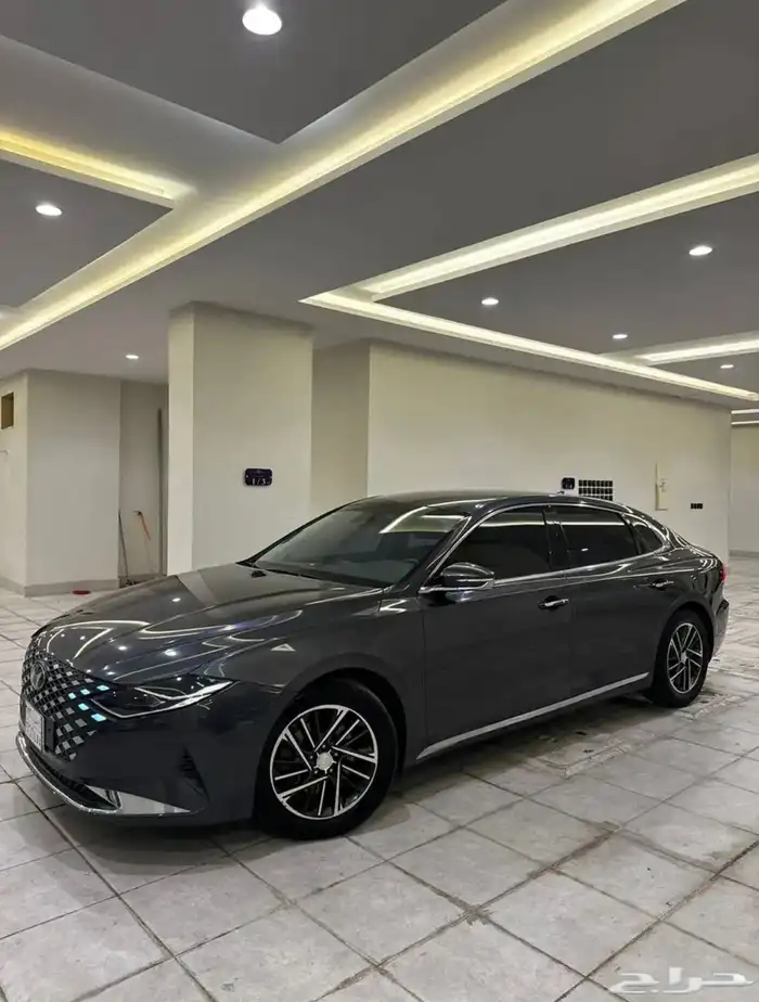 ازيرا هونداي 2020 (بنزين) بحالة الوكالة 1