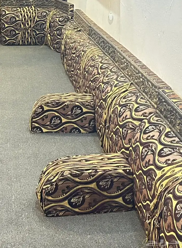 مساند على السوم 1