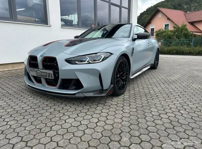 BMW M4 CSL 2022 11