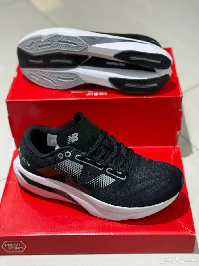 نيو بلانس اخر اصدار 8