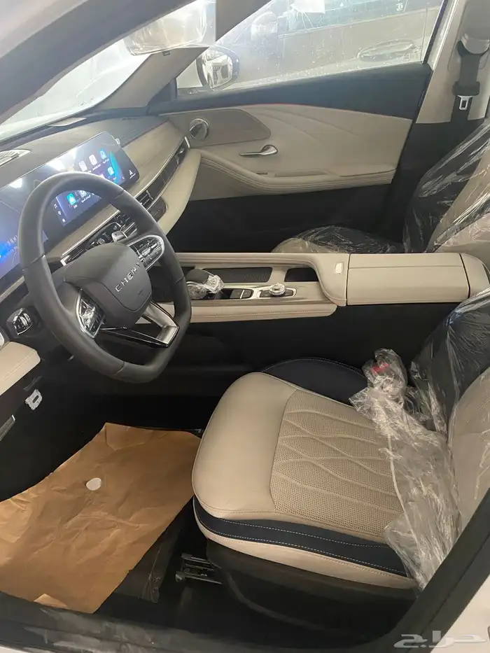 شيري اريزو 8 2025 5
