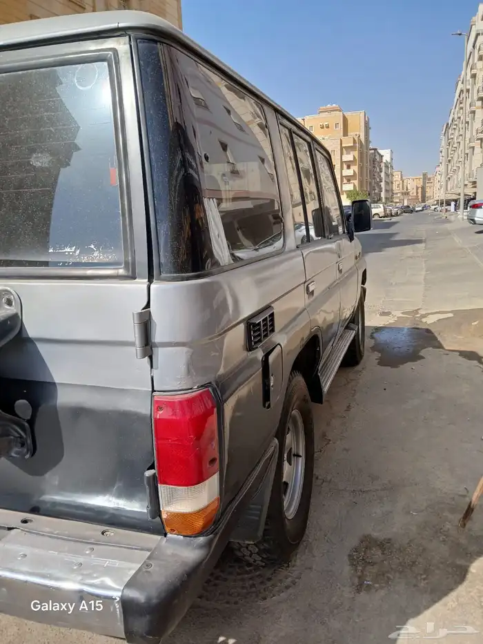 لاندكروزر GX دبل 1990 3