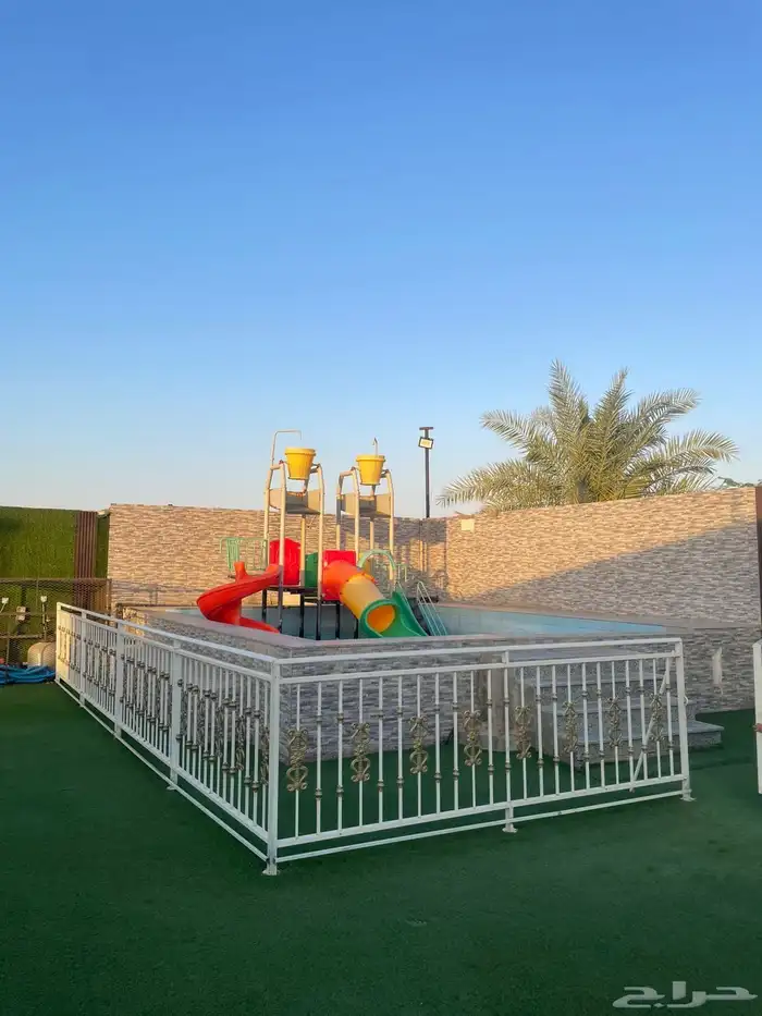 استراحه قسمين العاب مائيه   شاليه 0
