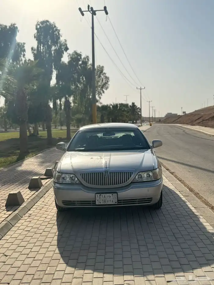 لينكون تاون كار لارج ممشى قليل 1